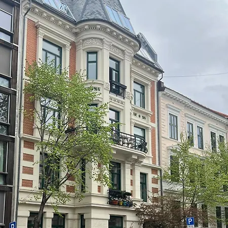 Elegant & Quiet Apartment In Historic House - Prime Location In Oslo West Exterior photo