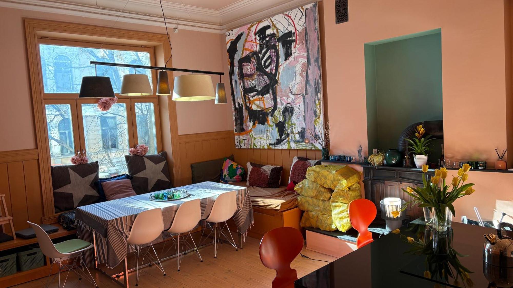Apartment Elegant & Quiet In Historic House - Prime Location In West *